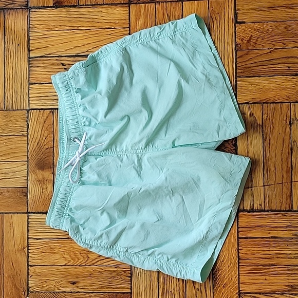 H&M Casual Waterproof Shorts - Picture 4 of 5